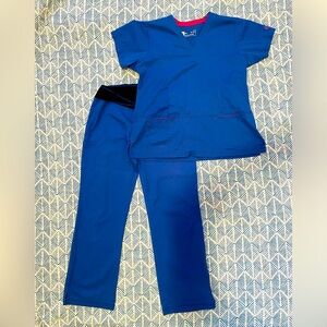 bio scrubs L Top/ M Pants